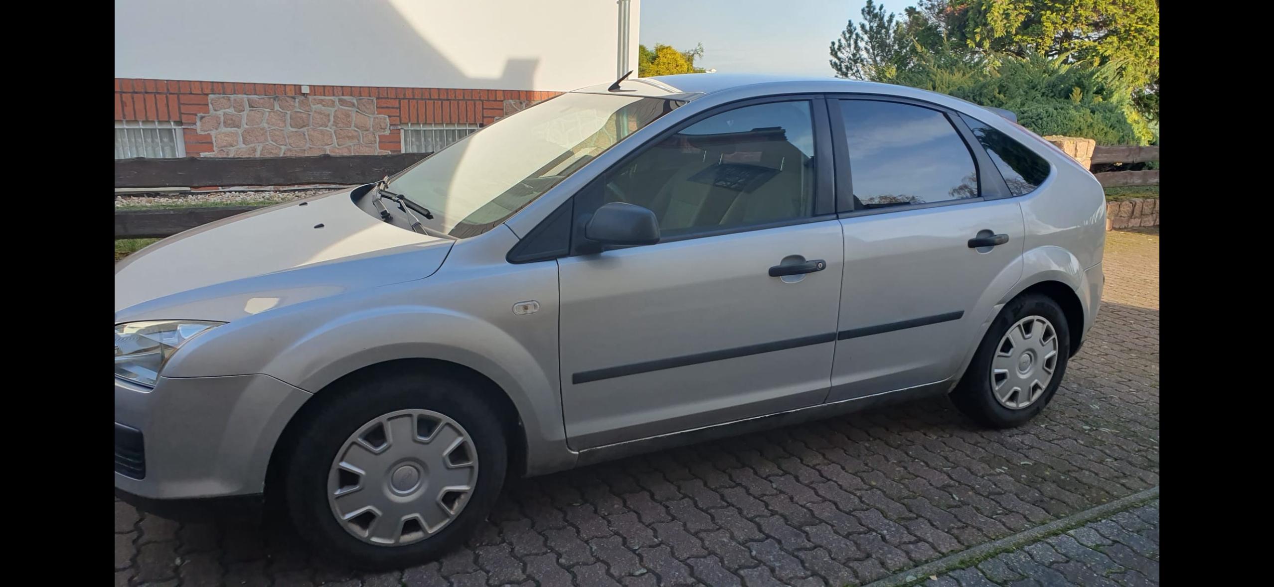 Ford Focus 1.6i 74KW 2005
