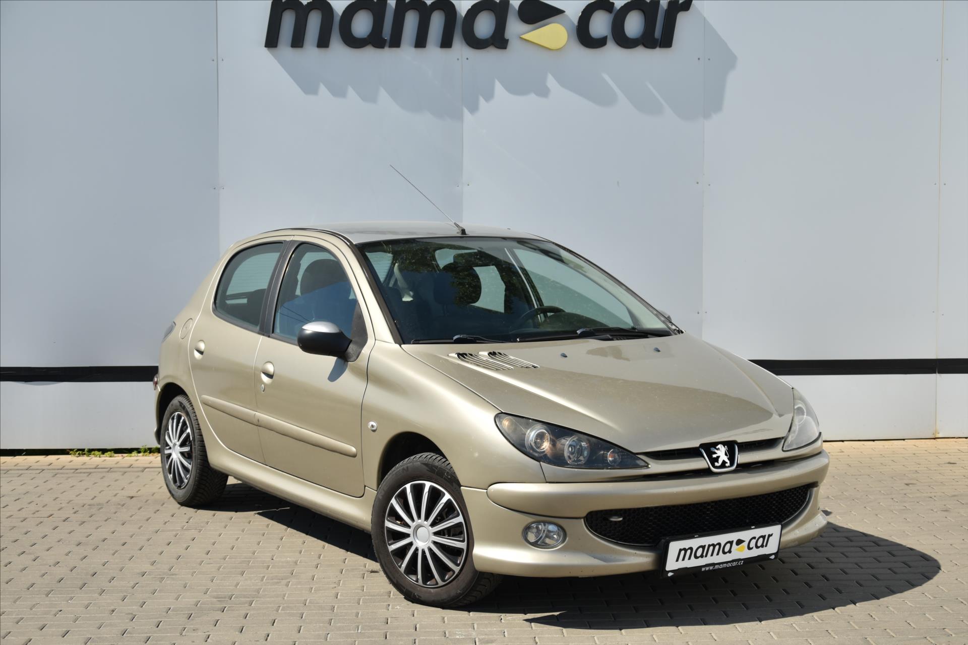 Peugeot 206 1.4i 55kW KLIMA ČR