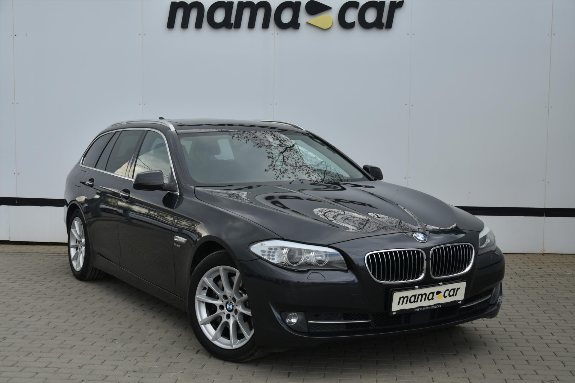 BMW Řada 5 530d xDrive BIXENON NAVI TAŽNÉ