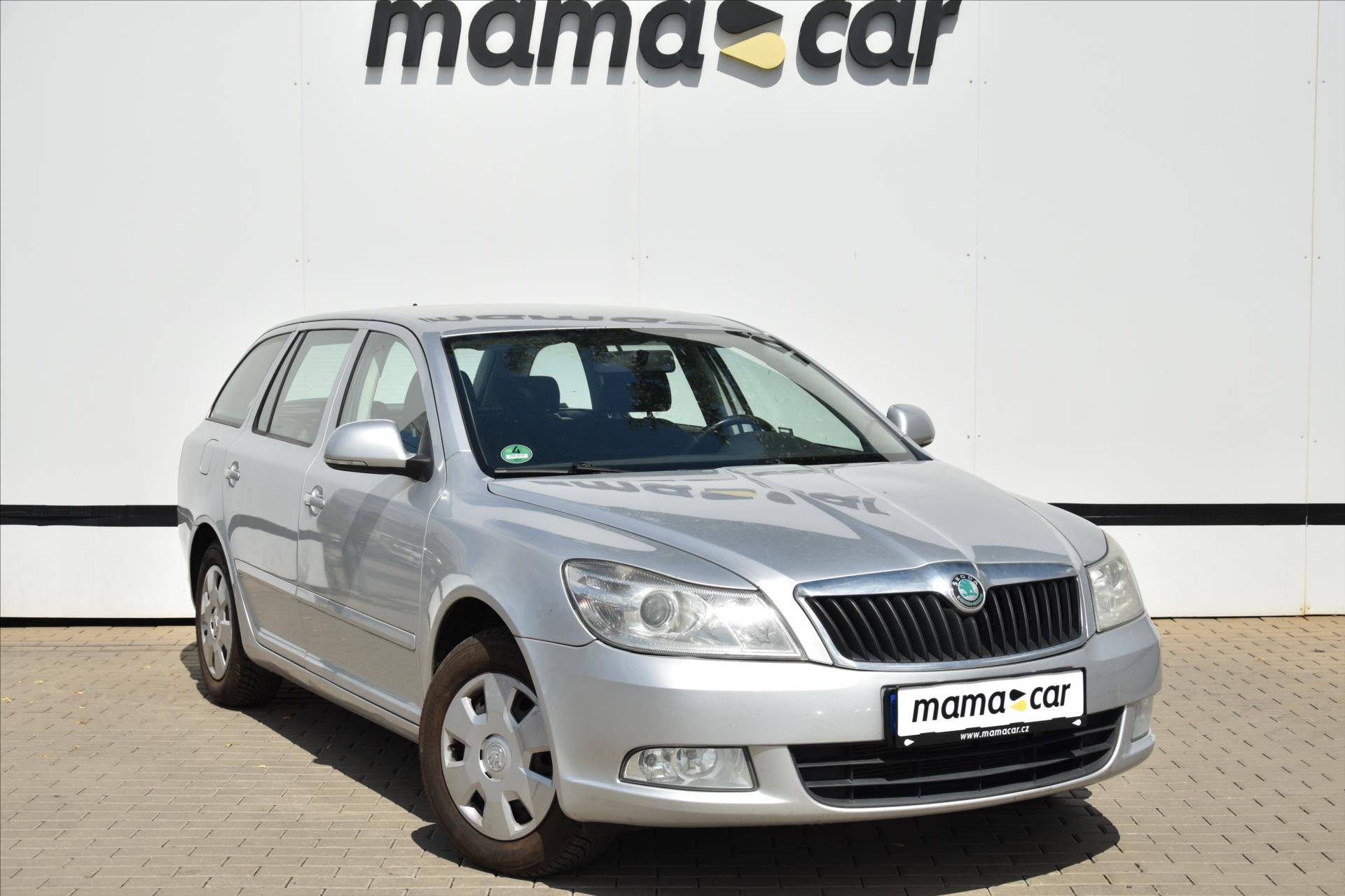 Škoda Octavia 1.6 TDI 77kW KLIMA SERVIS.KN.