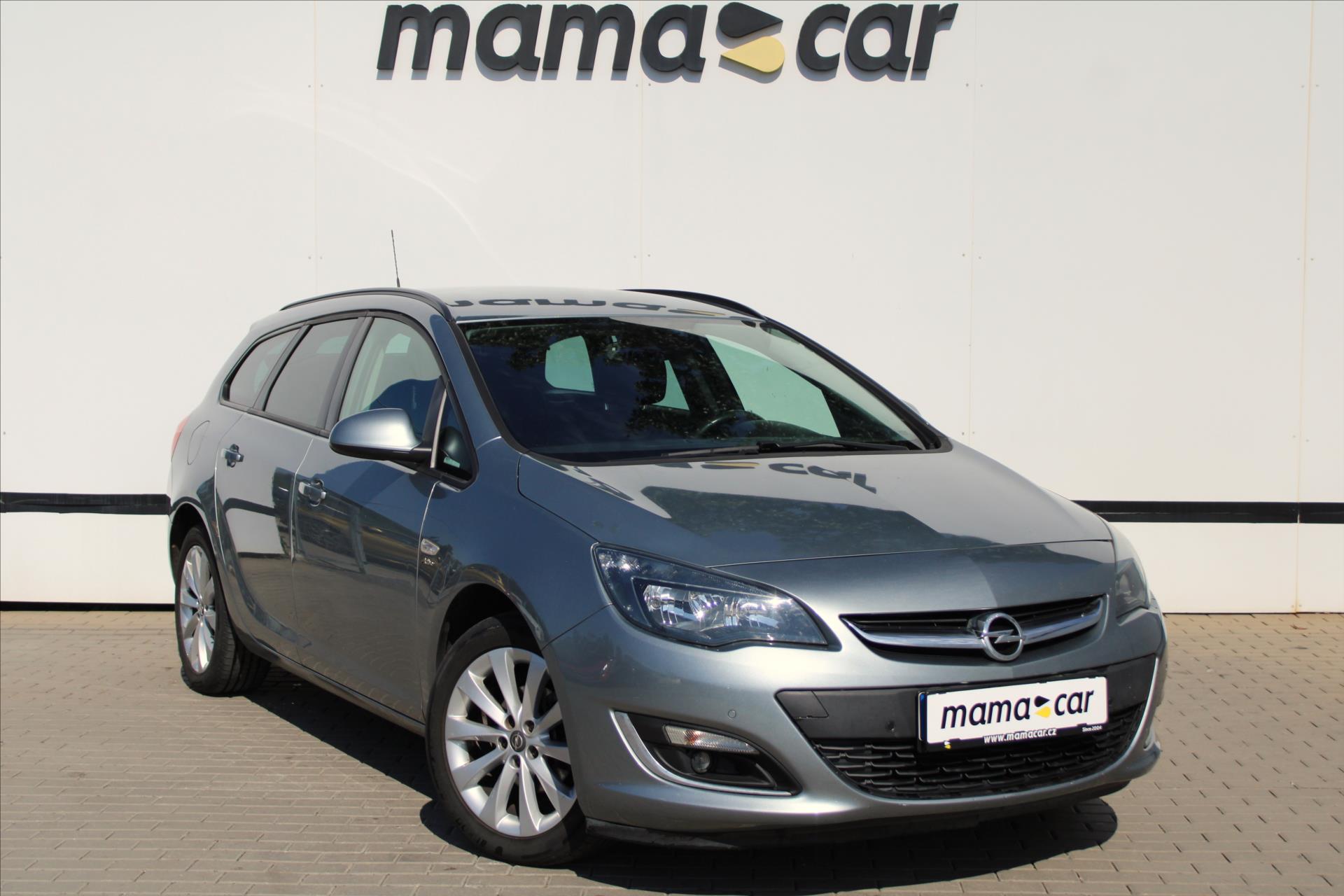 Opel Astra 1.4T 103kW SERVISNÍ KNIHA