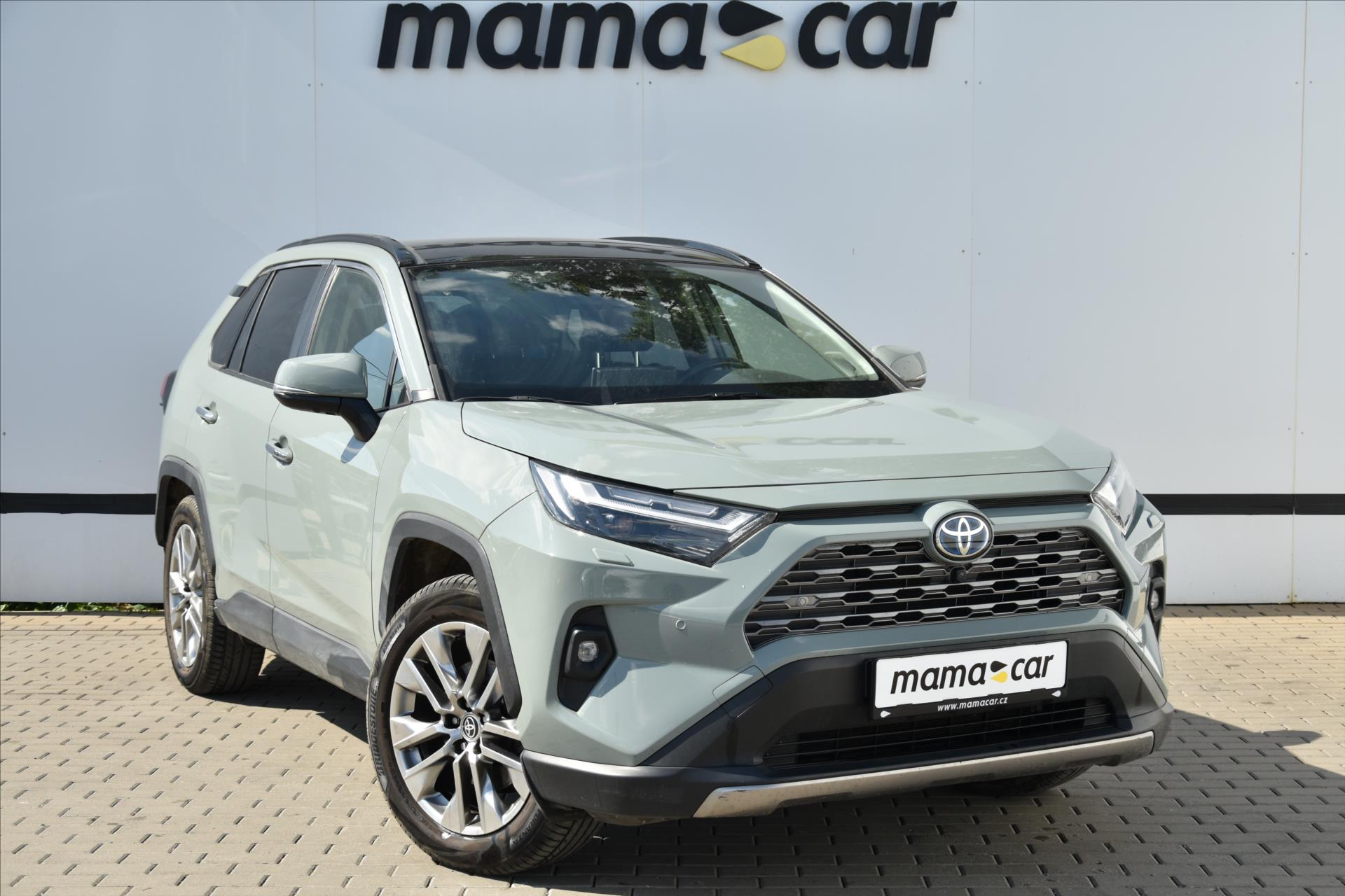 Toyota RAV4 2.5 HSD 131kW 4x4 EXECUTIVE ČR