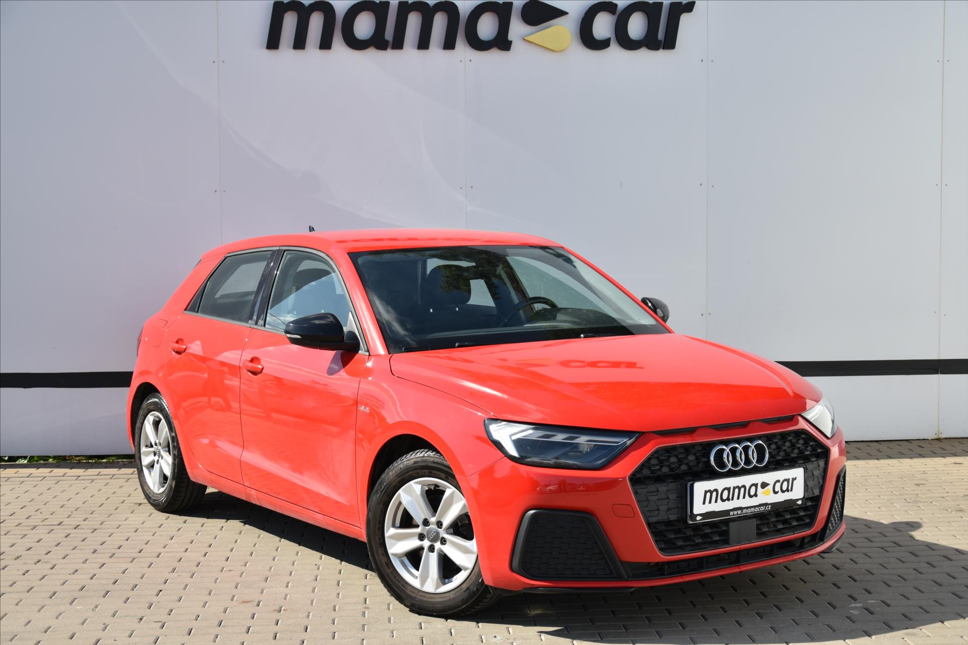 Audi A1 1.0 TFSI 85kW S LINE DPH ČR