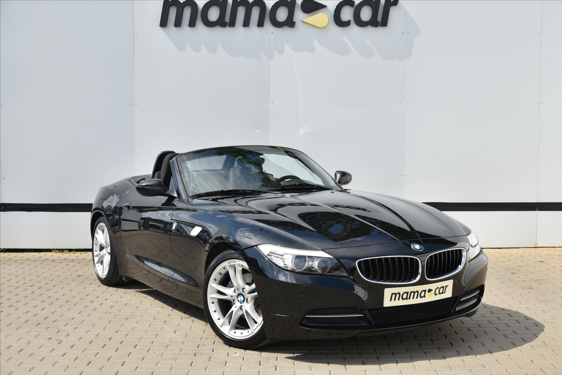 BMW Z4 23i 150kW SERVISNÍ KNIHA ČR