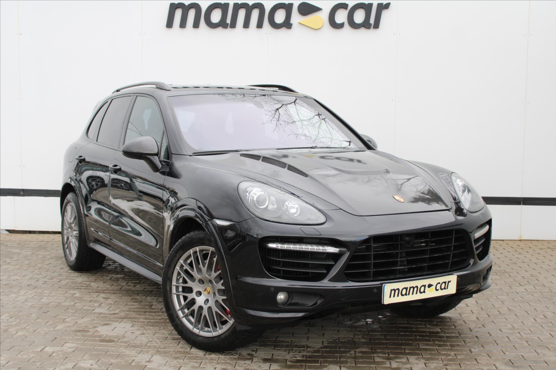 Porsche Cayenne 4.8 V8 TURBO 397kW 4x4 ČR
