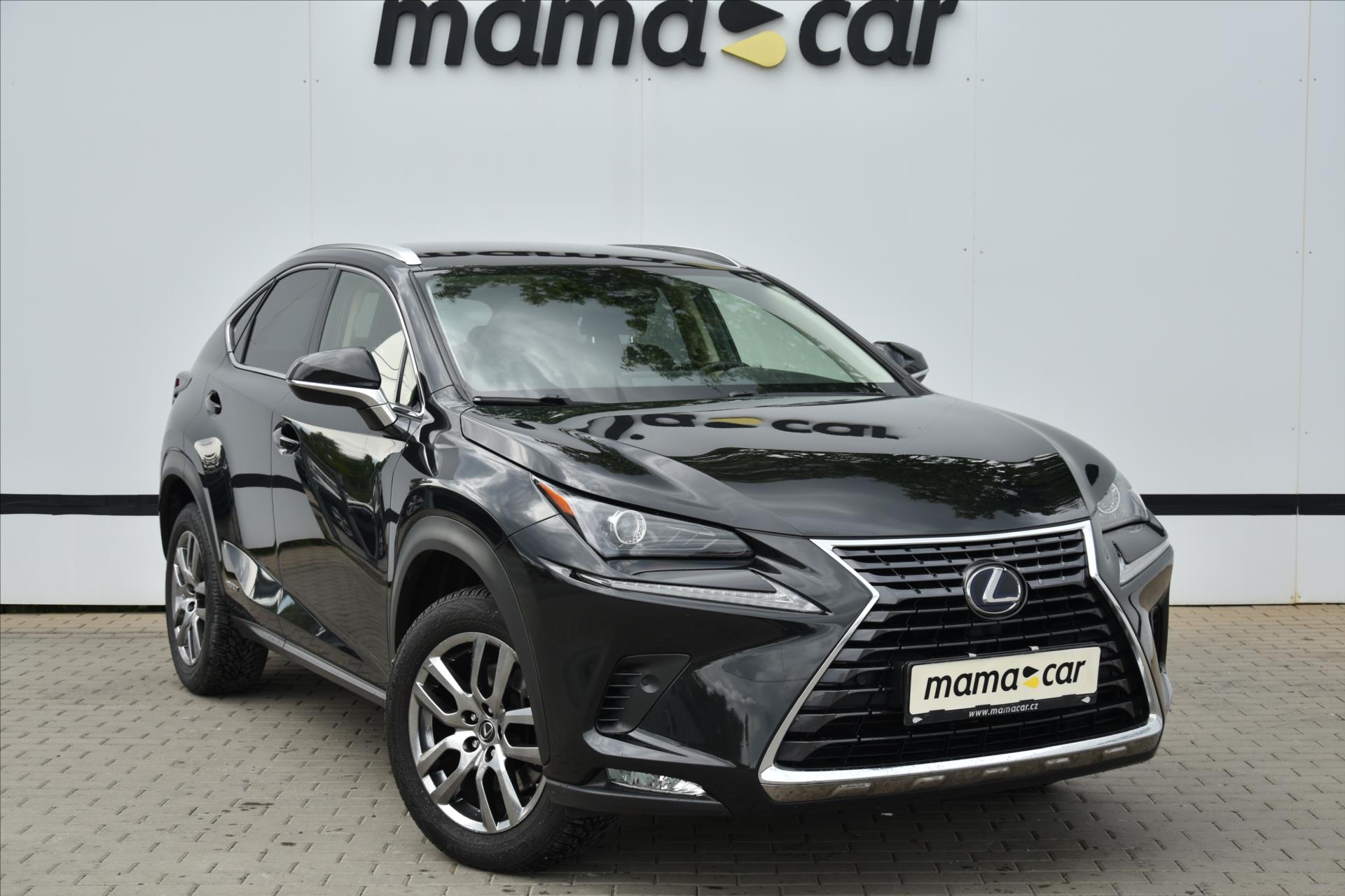 Lexus NX 300h 2.5 145kW 4WD PRESTIGE ČR NX