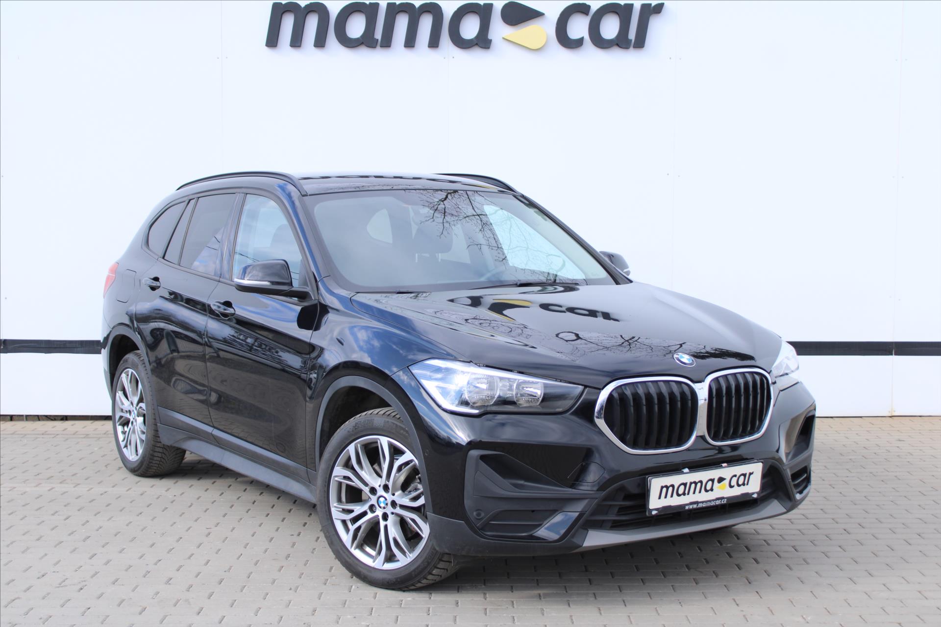 BMW X1 sDrive 18i A/T LED NAVIGACE ČR