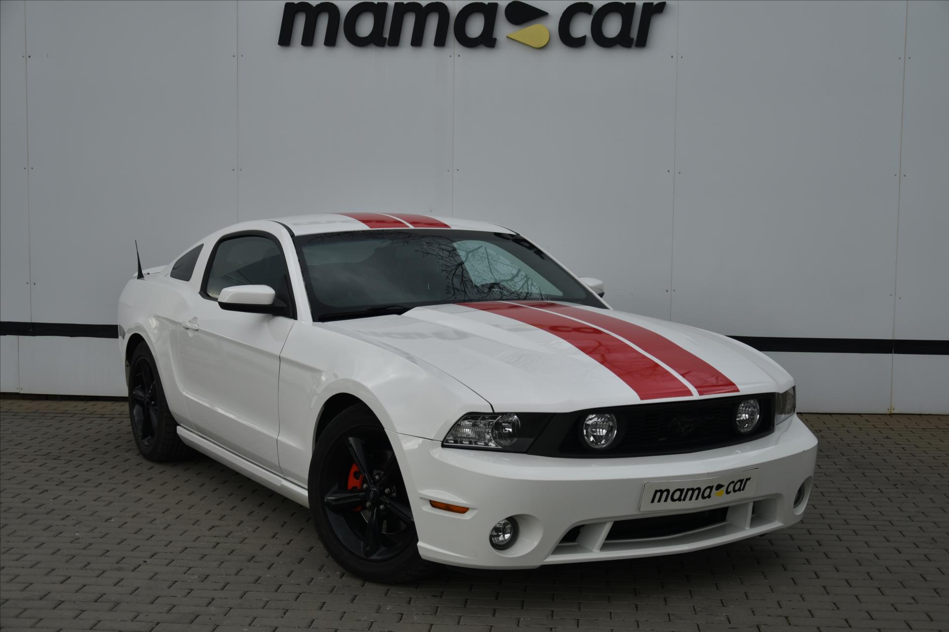 Ford Mustang GT 4.6i 235kW
