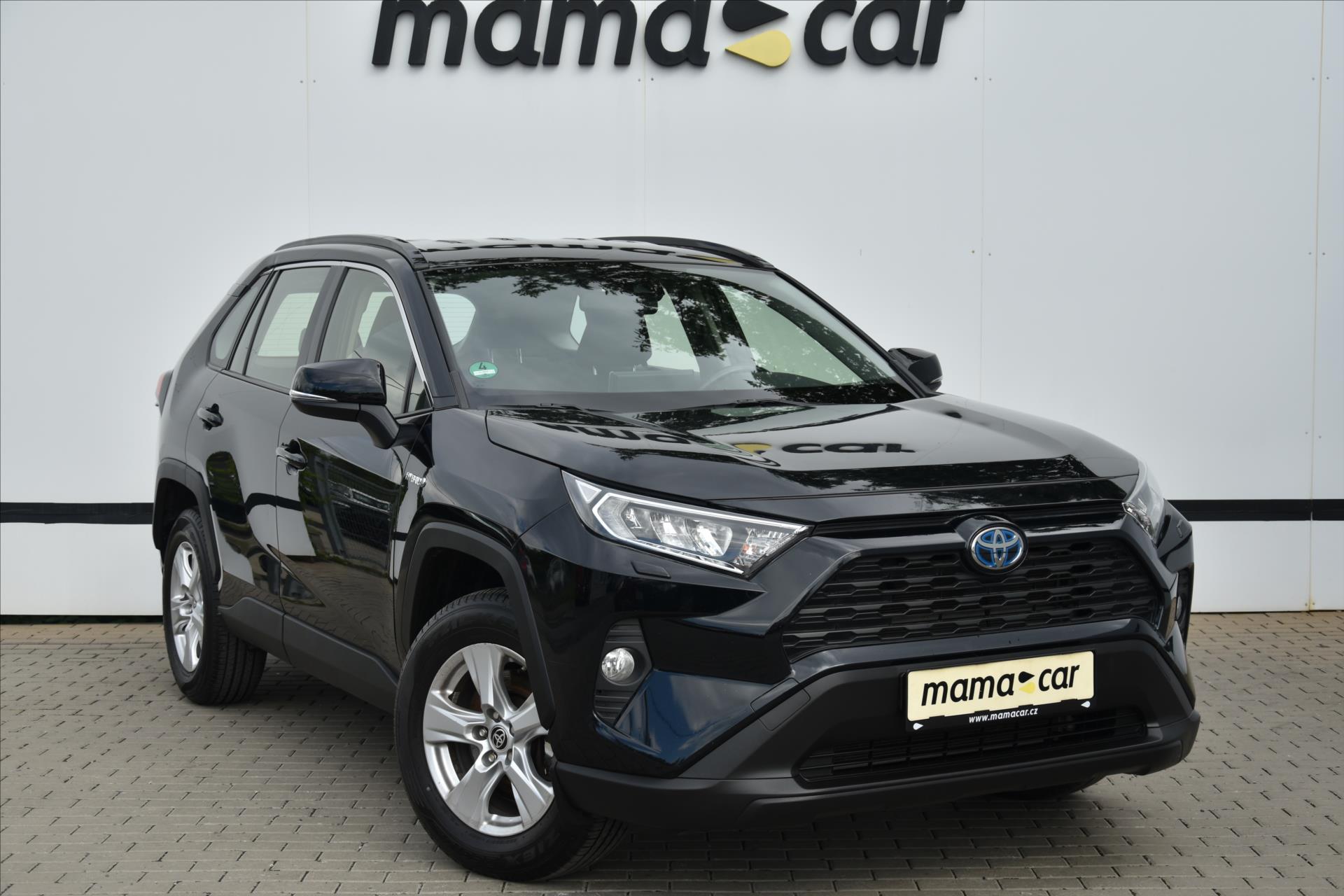 Toyota RAV4 2.5HSD 134kW LED SERVIS. KN.