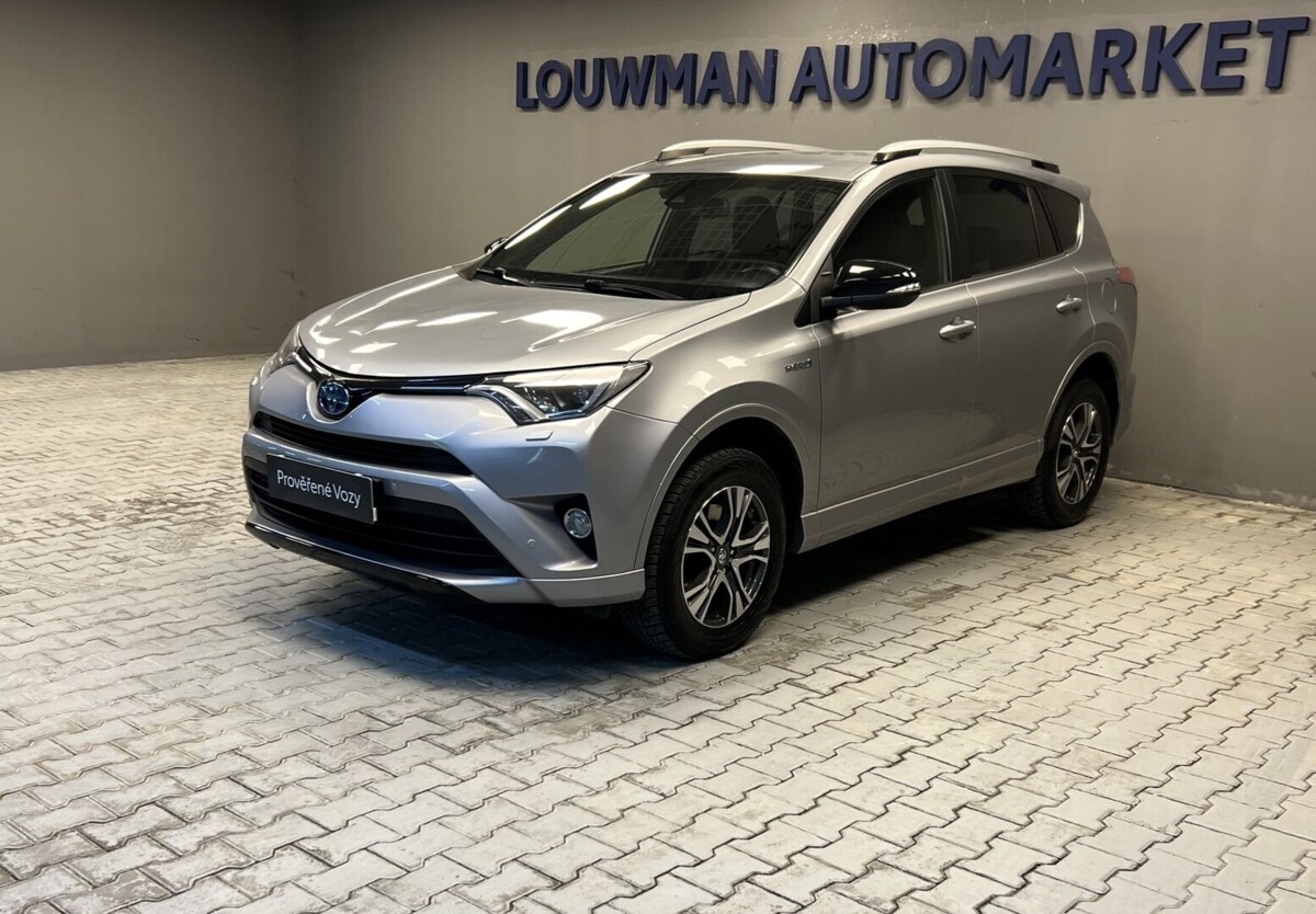 Toyota RAV4 2.5 Hybrid AT SELECTION AWD