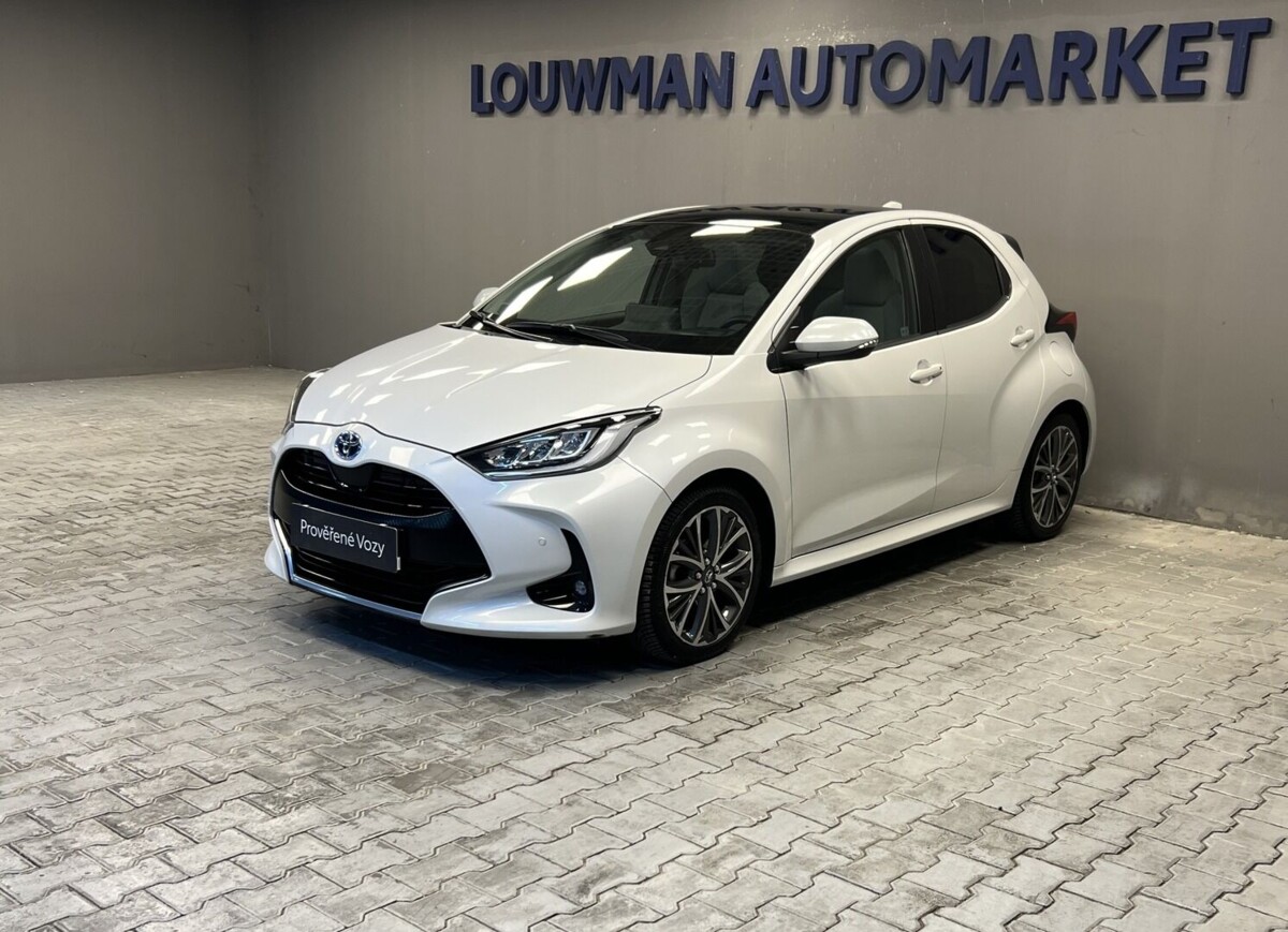 Toyota Yaris 1.5 Hybrid AT EXECUTIVE SMART