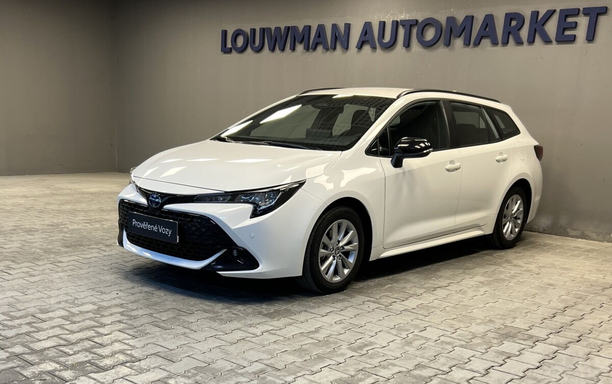 Toyota Corolla 1,8 Hybrid AT Comfort Business