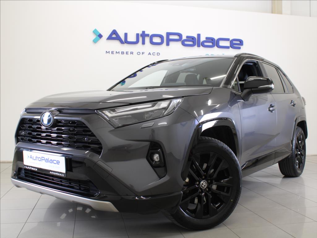 Toyota RAV4 2,5 Hybrid Selection 1.maj.ČR