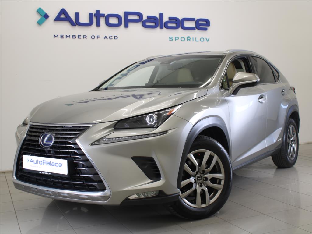 Lexus NX 300h 2,5 Hybrid AWD Prestige ČR NX