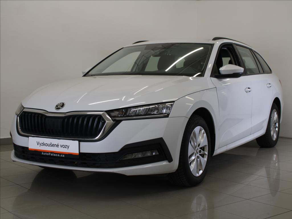 Škoda Octavia 2,0 TDi DSG Ambi. KESSY 1.maj