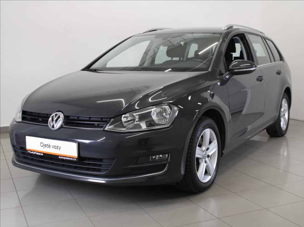 Volkswagen Golf 2,0 TDi 110kW DSG Highline ČR