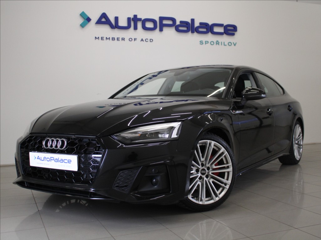 Audi A5 2,0 40TDi S-Line 55tkm. ČR