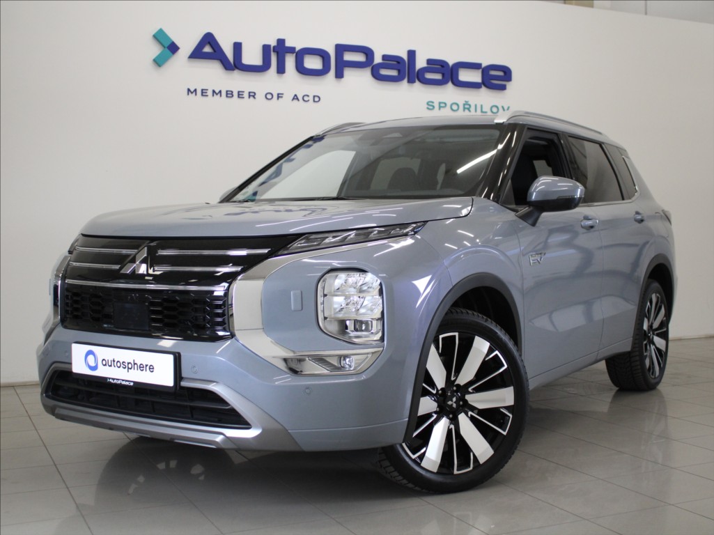 Mitsubishi Outlander 2,4 PHEV AWD Instyle 12tkm.