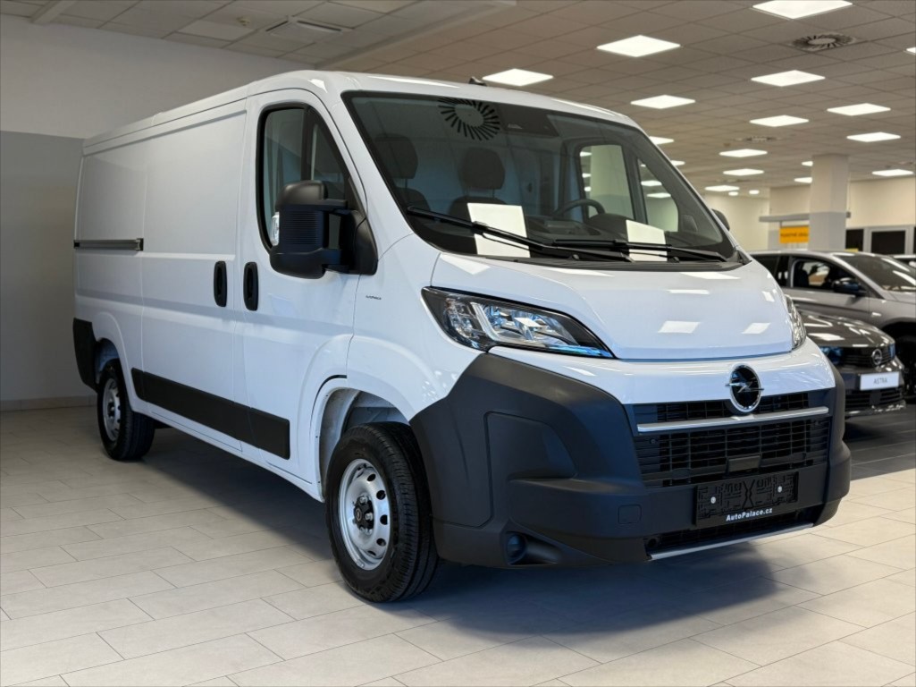 Opel Movano 2.2 Van 3000 L2H1 120k