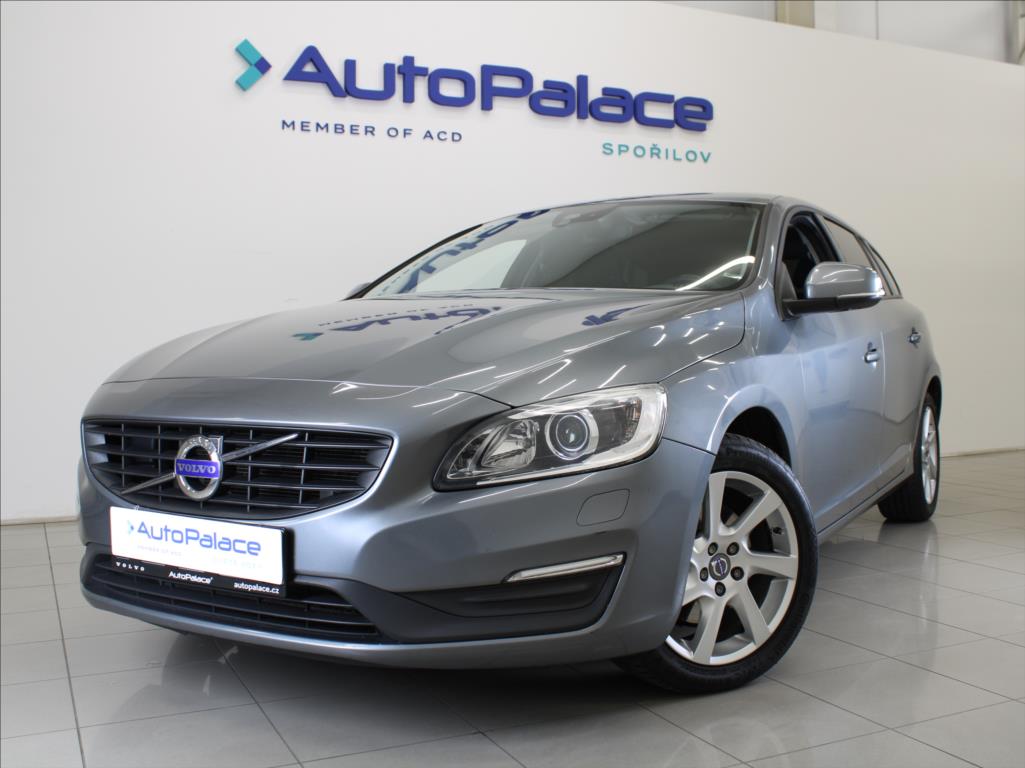 Volvo V60 2,0 D3 110kW AT Mom.NAVI Light