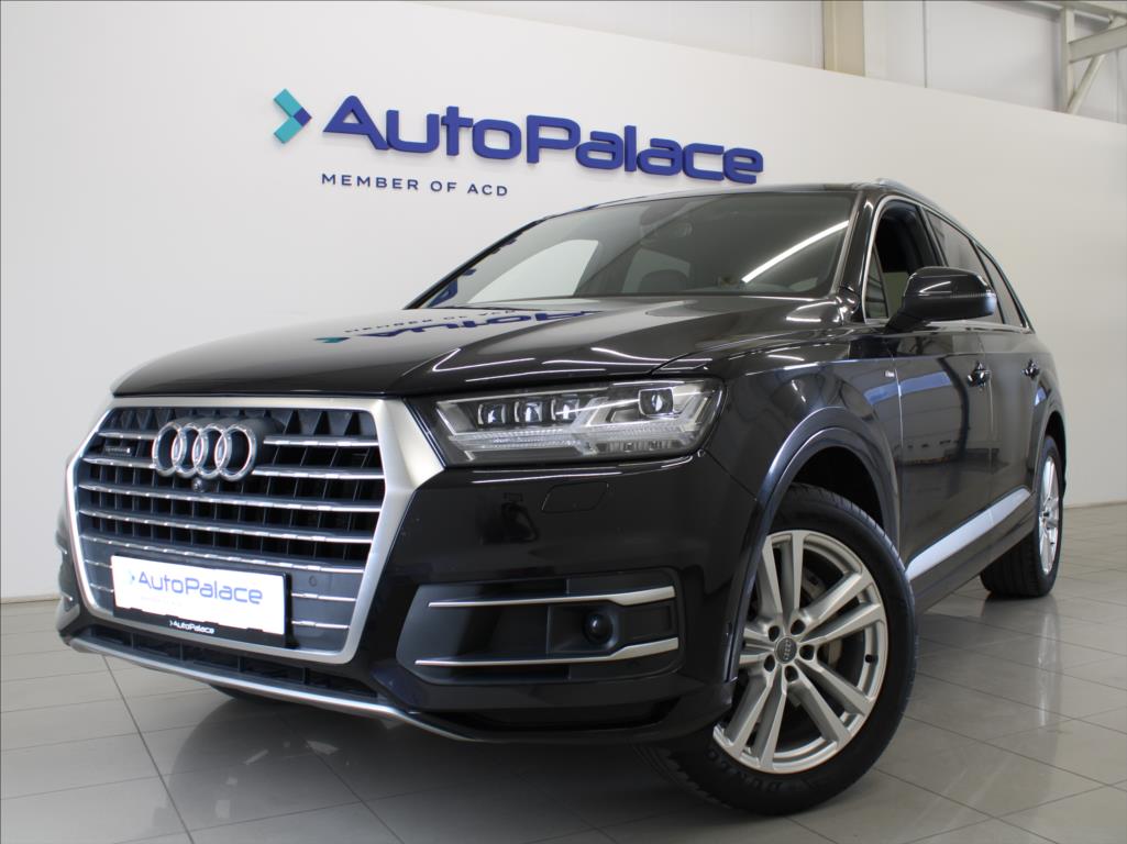 Audi Q7 3,0 TDi 200kW S-line 7-míst ČR