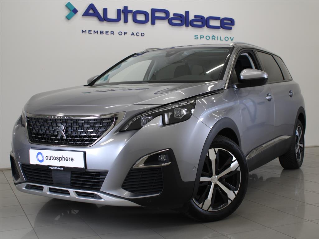 Peugeot 5008 1,2 PT 96kW AT Pano.Paměť 7-m