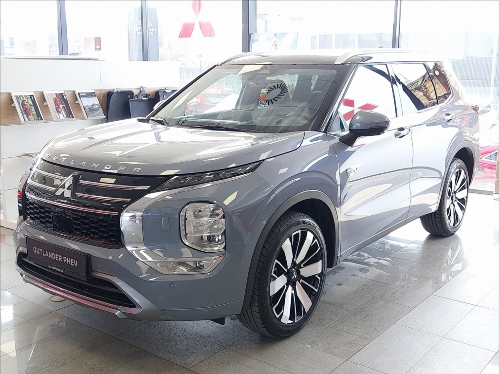 Mitsubishi Outlander 2.4 PHEV INSTYLE