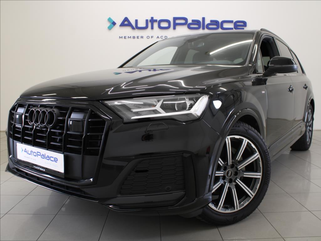 Audi Q7 3,0 50TDi S-Line 36tkm. ČR