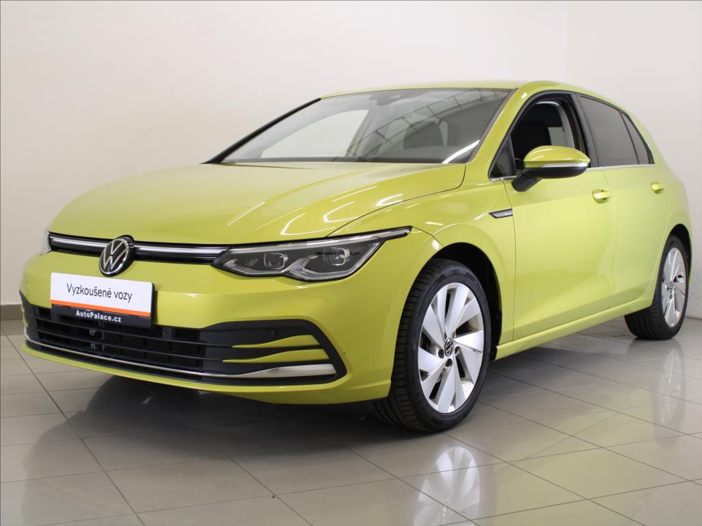 Volkswagen Golf 1,5 TSi 110kW Style 43tkm. ČR