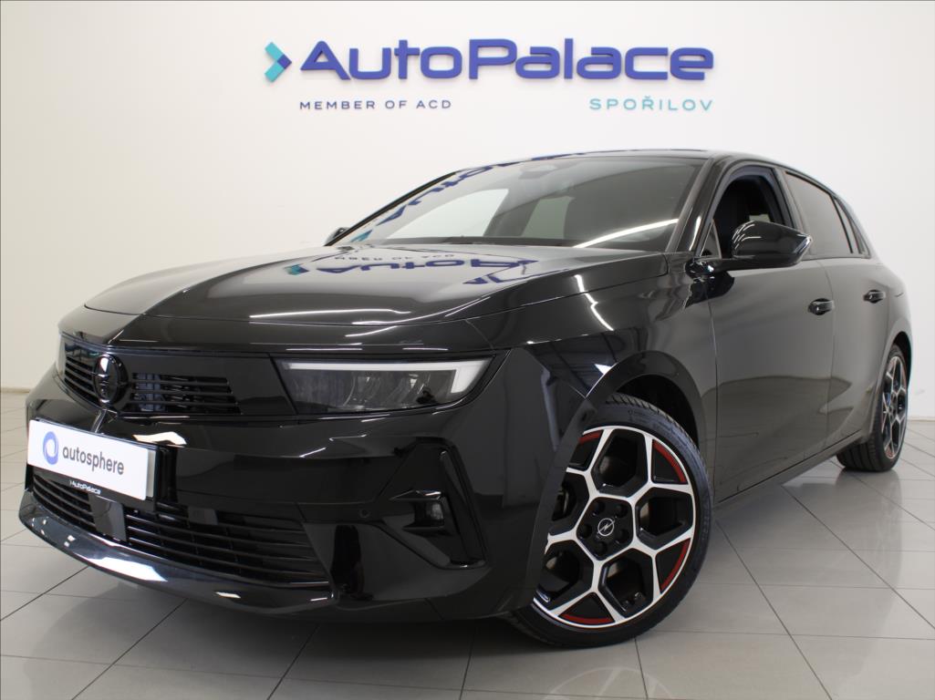 Opel Astra 1,6 PHEV 180k. GS-line 15tkm.