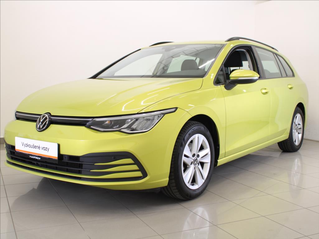 Volkswagen Golf 1,0 TSi Variant Life 53tkm.ČR