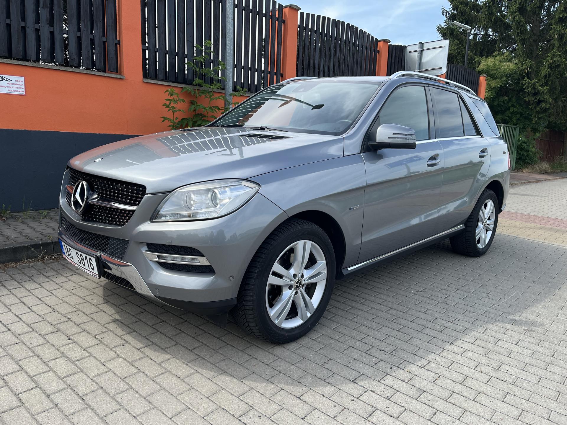 Mercedes-Benz Třídy M ML 250 CDi Sport