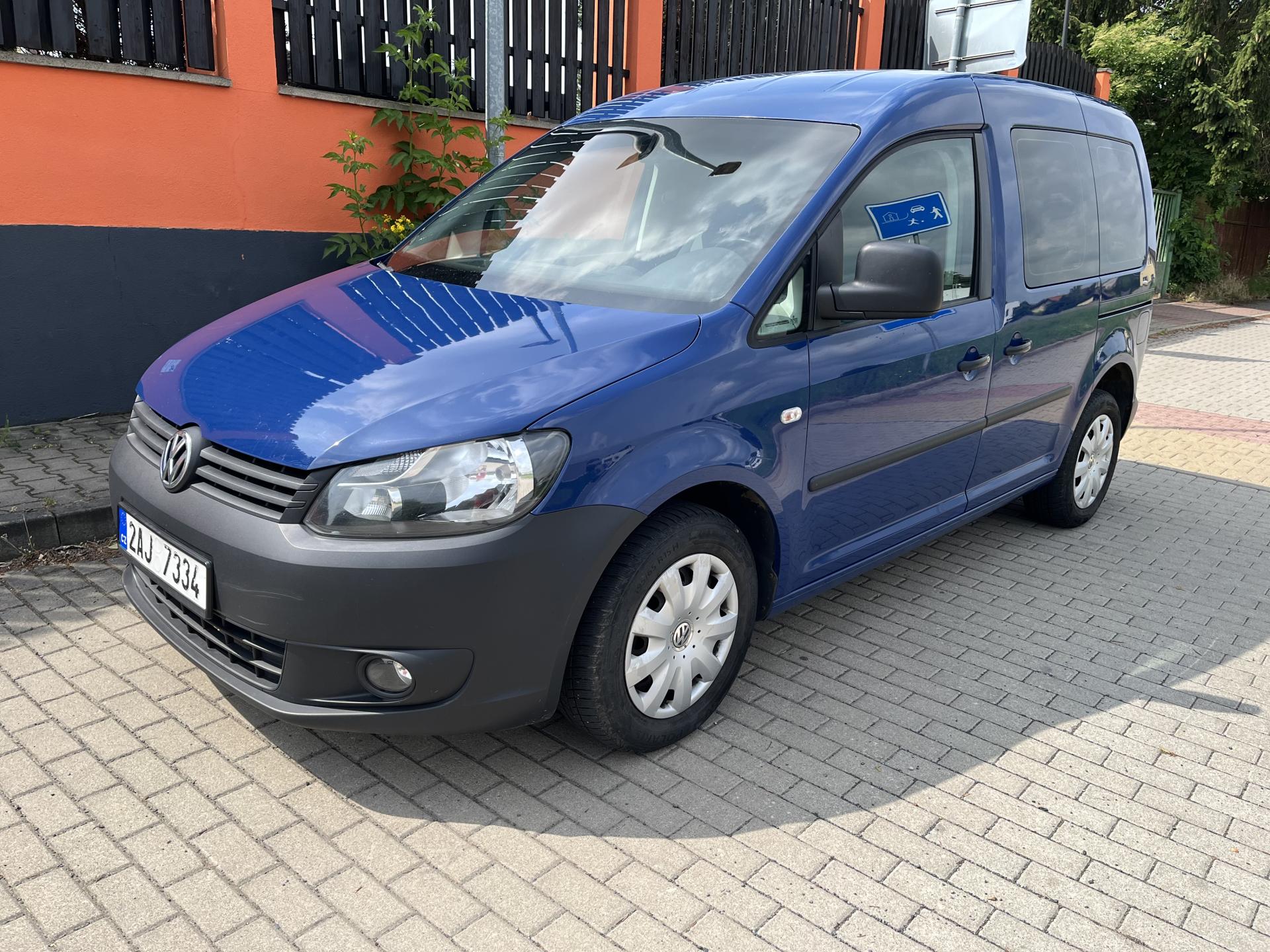 Volkswagen Caddy 1.6 TDi ČR 5 Míst