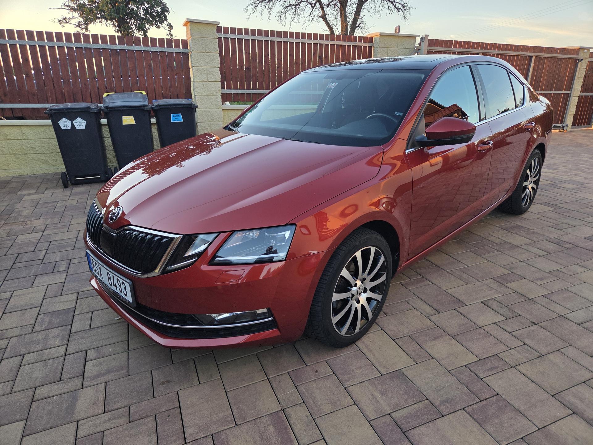 Škoda Octavia 1.6TDI 85kw nové v ČR.