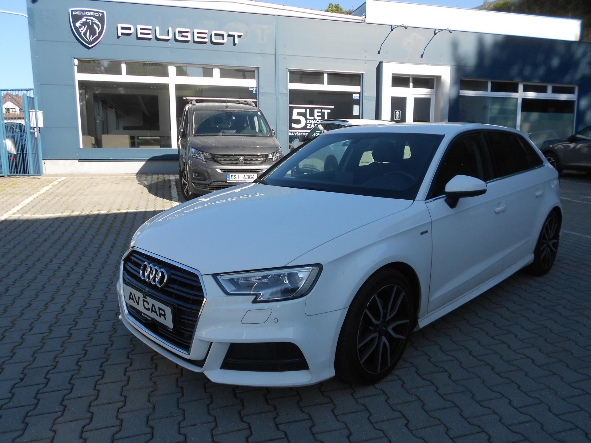 Audi A3 1,4 TFSi ČR 1.maj S-line