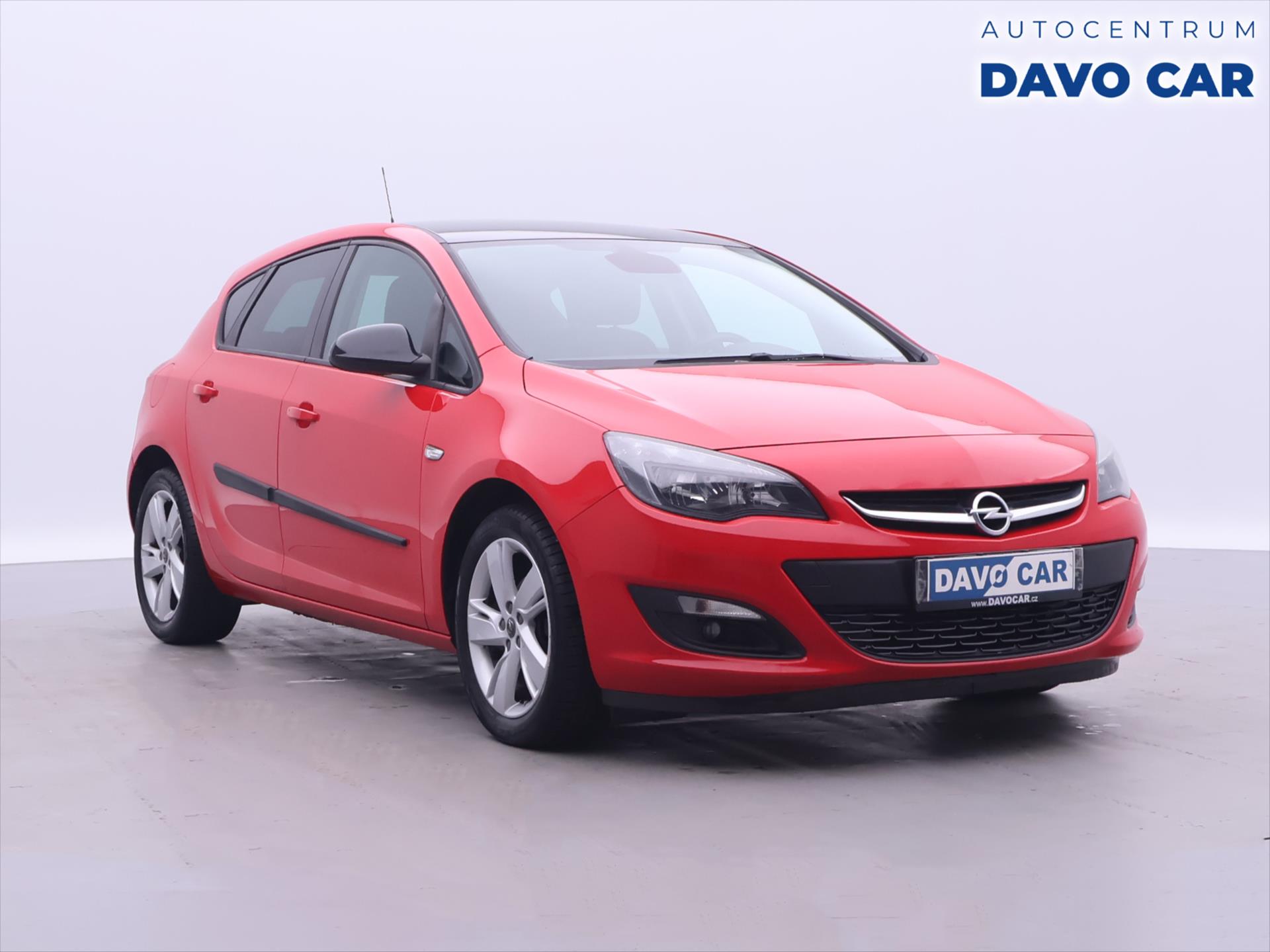 Opel Astra 1,4 T 88kW CZ Drive Serv.Kniha