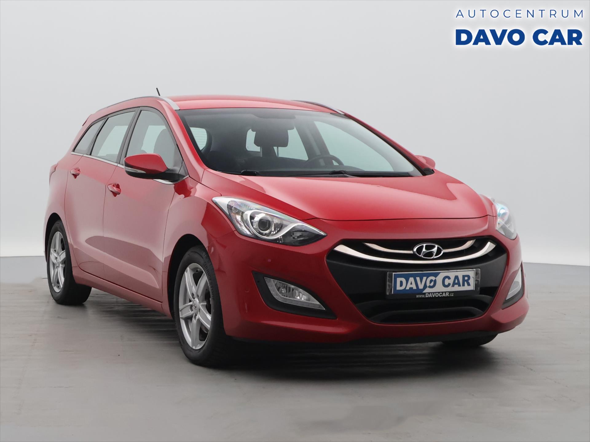 Hyundai i30 1,6 GDI 99kW Trikolor Style CZ