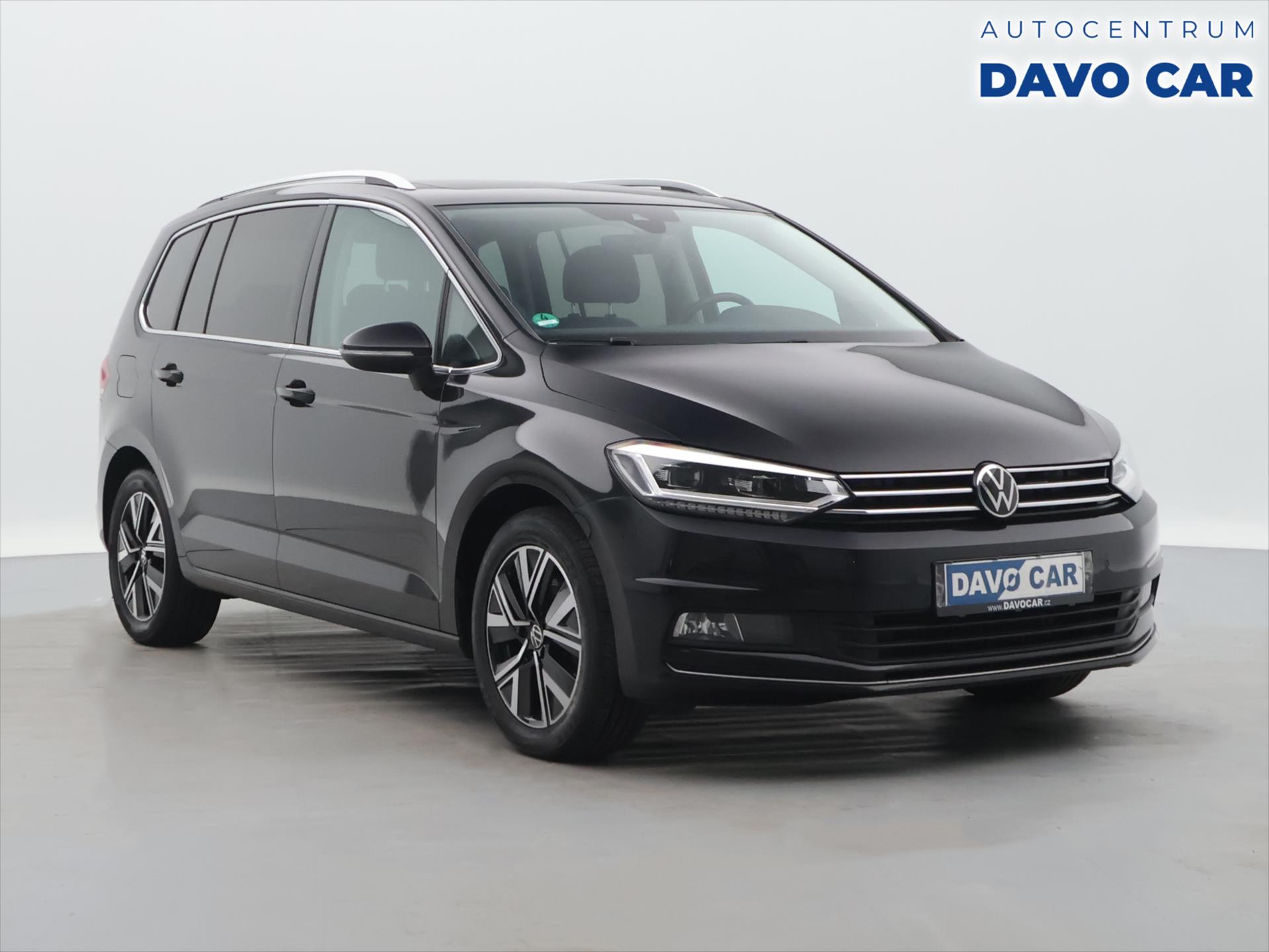 Volkswagen Touran 2,0 TDI DSG Highline 7Míst DPH
