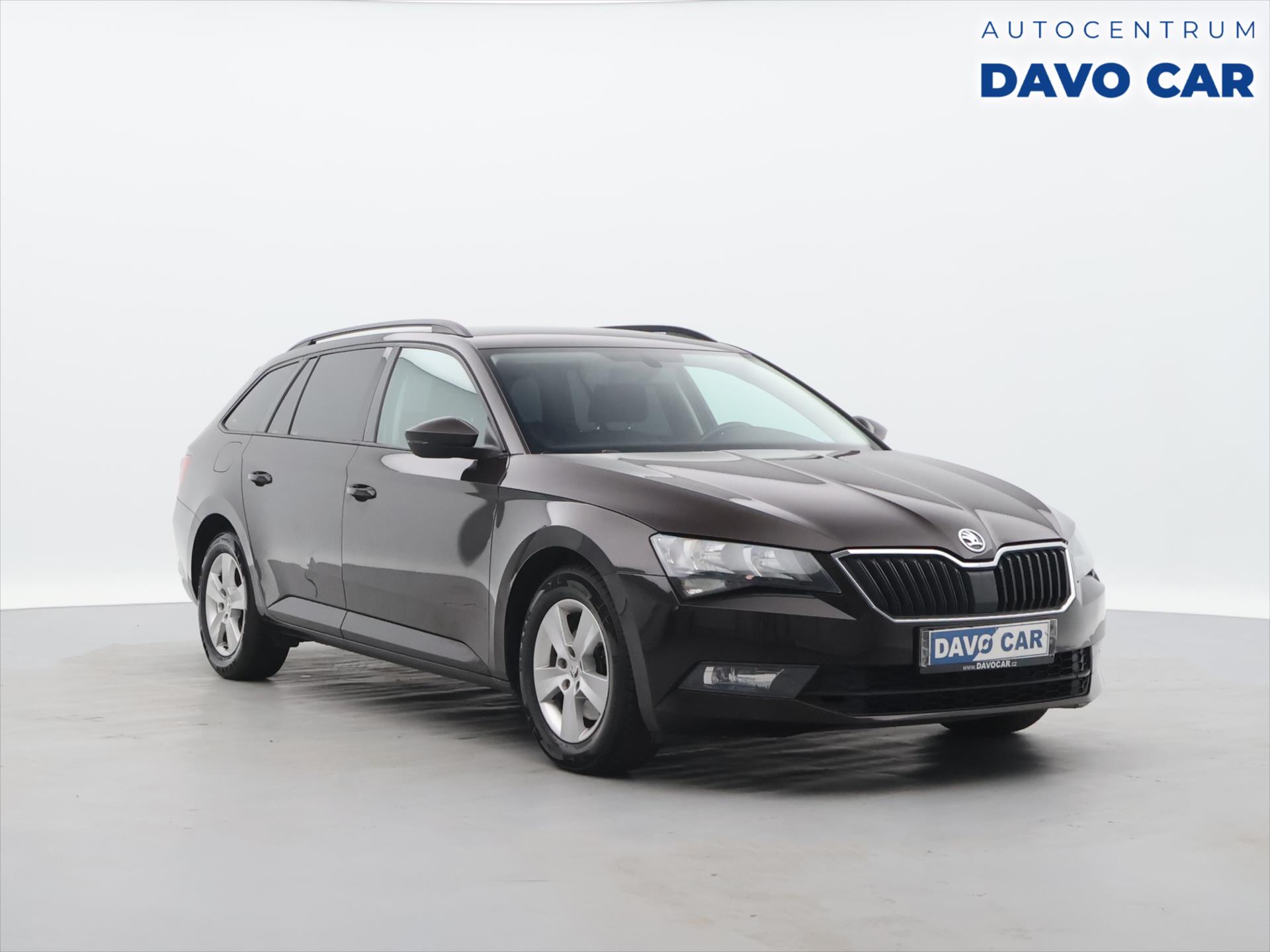 Škoda Superb 1,6 TDI 88kW Aut.klima Tažné
