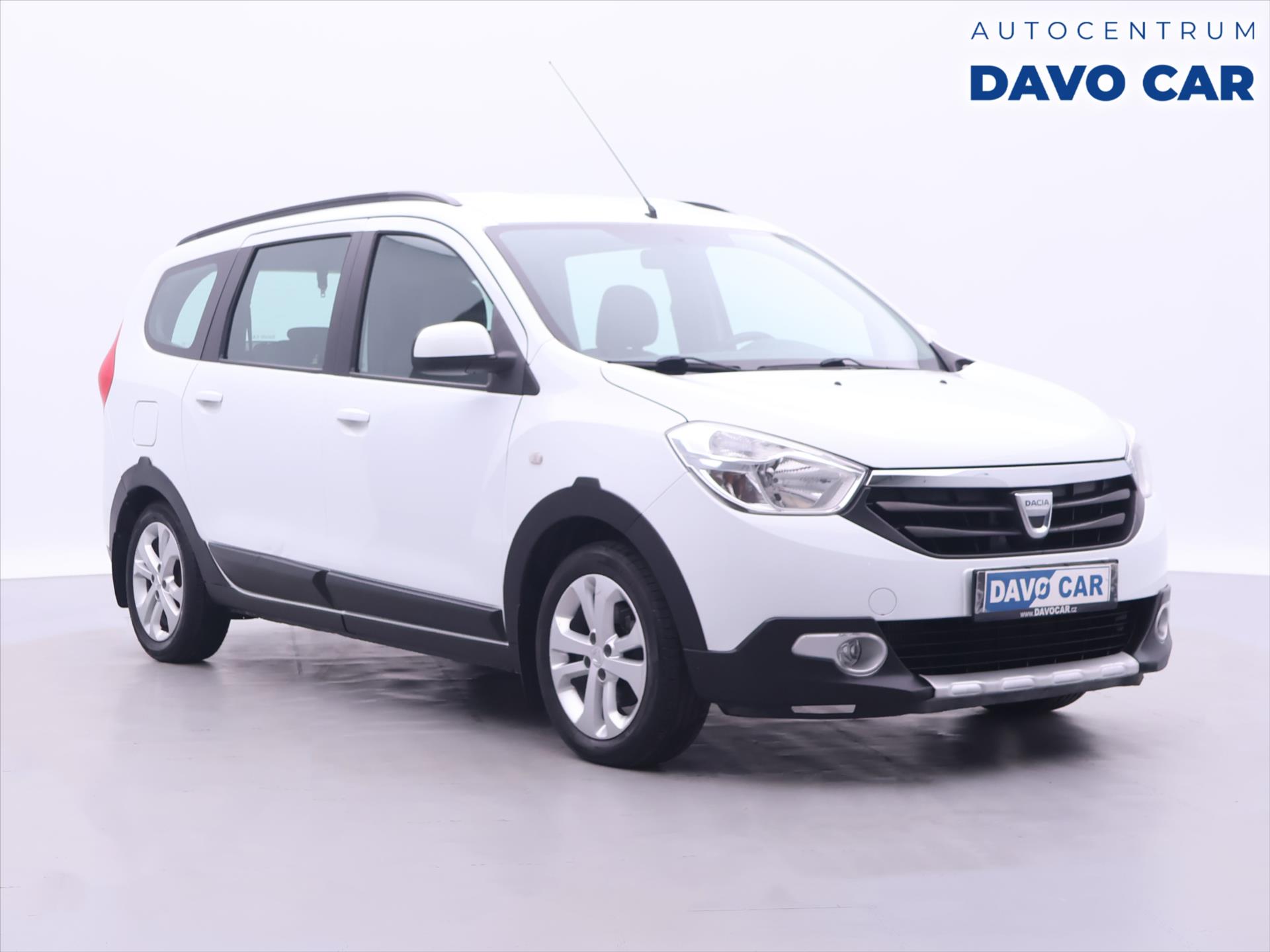 Dacia Lodgy 1,5 dCi 79kW Arctica CZ Tažné