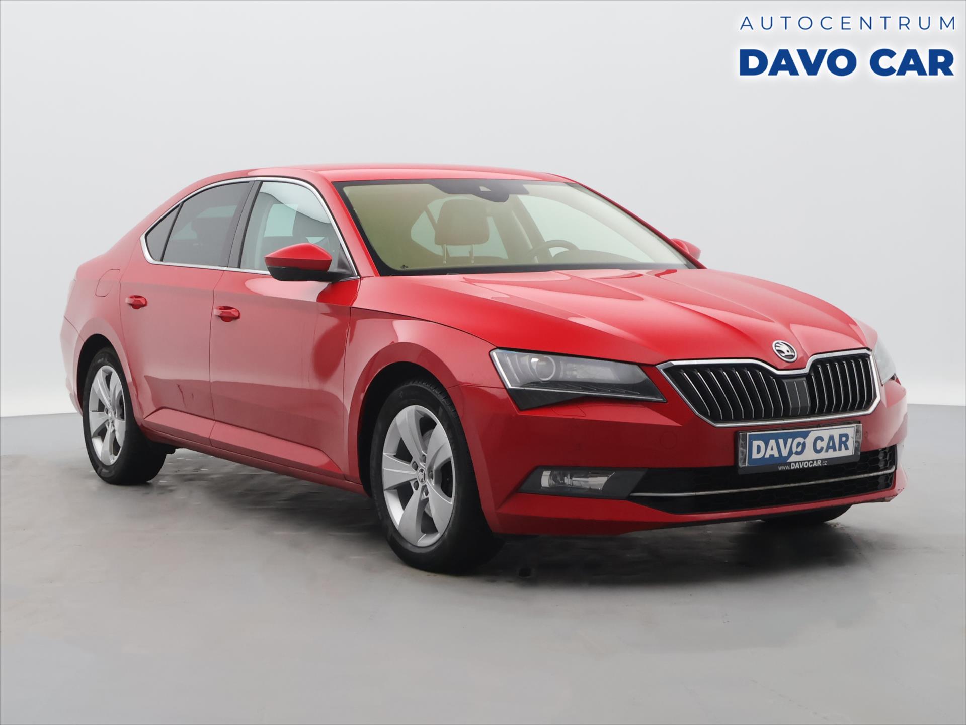 Škoda Superb 2,0 TDI 140kW CZ Style Kůže