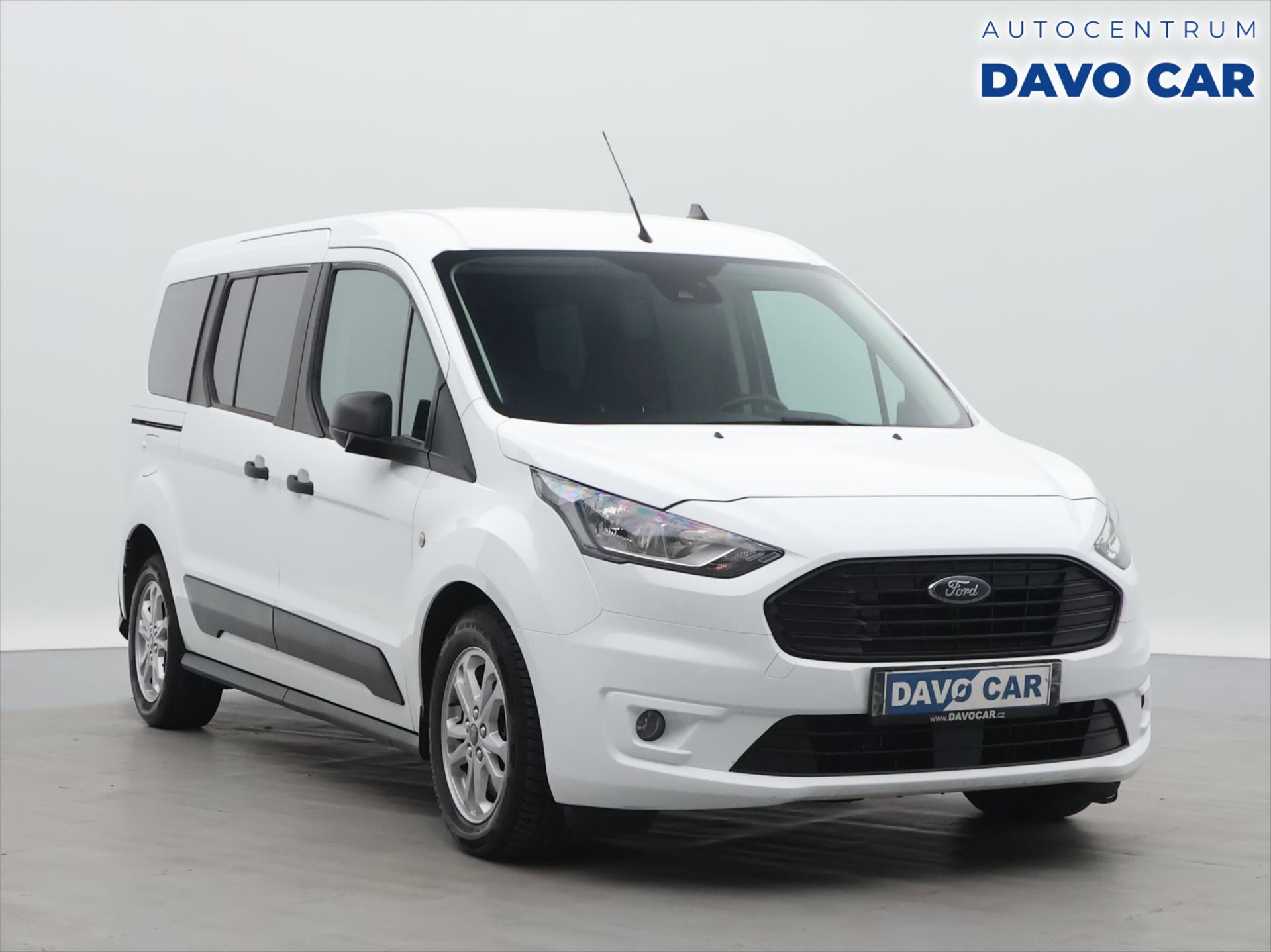 Ford Tourneo Connect 1,5 TDCI CZ Aut.klima L2 DPH