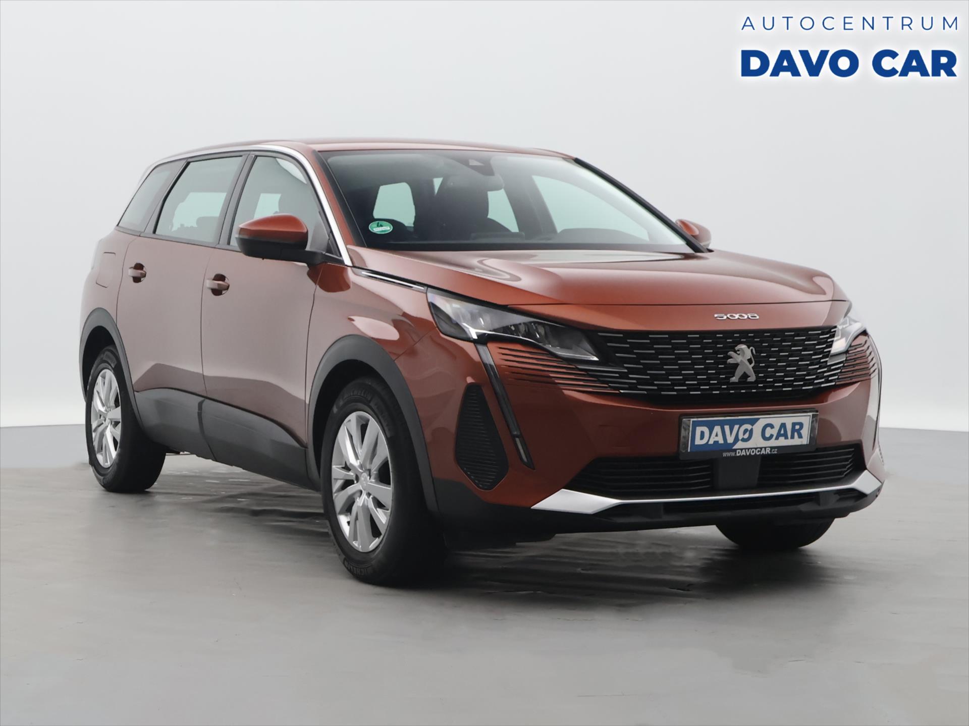 Peugeot 5008 1,5 HDI 96kW 7-Míst CZ DPH