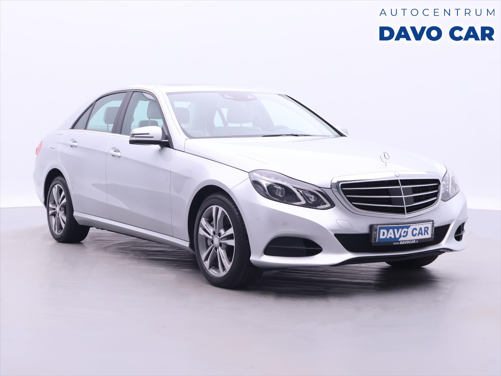 Mercedes-Benz Třídy E 3,5 E 400 Serv.kniha LED