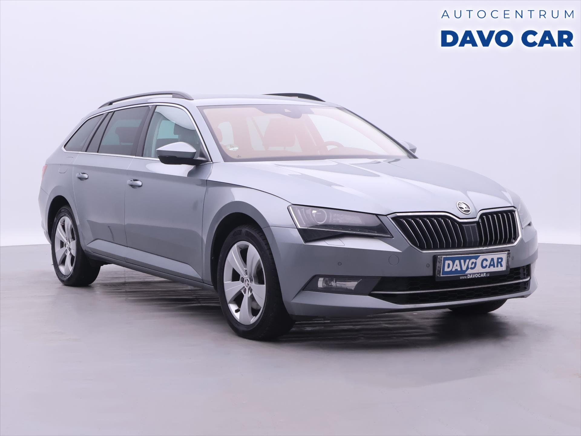 Škoda Superb 2,0 TDI 140kW DSG 4x4 CZ DPH