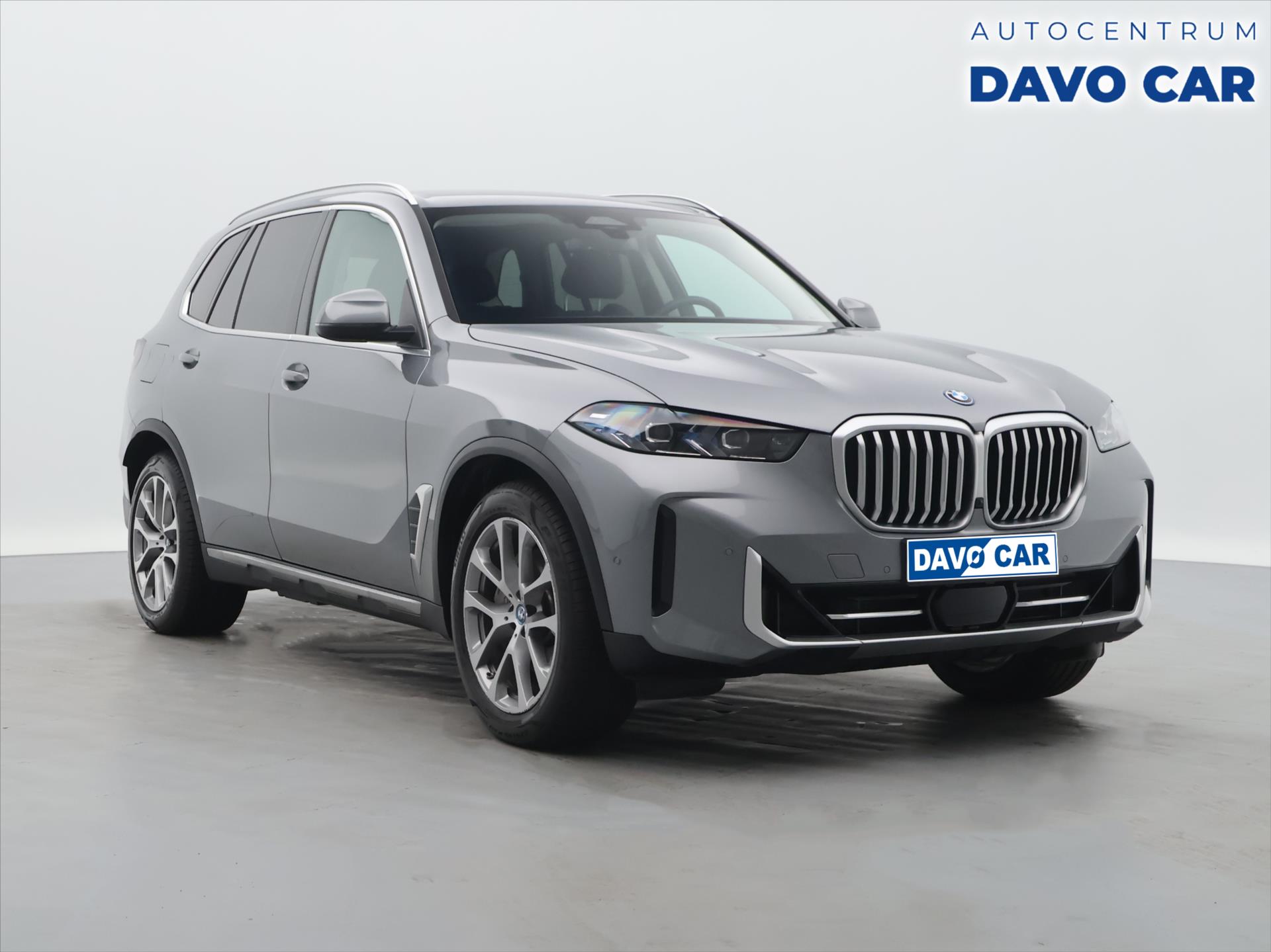 BMW X5 3,0 50e xDrive 230kW CZ DPH