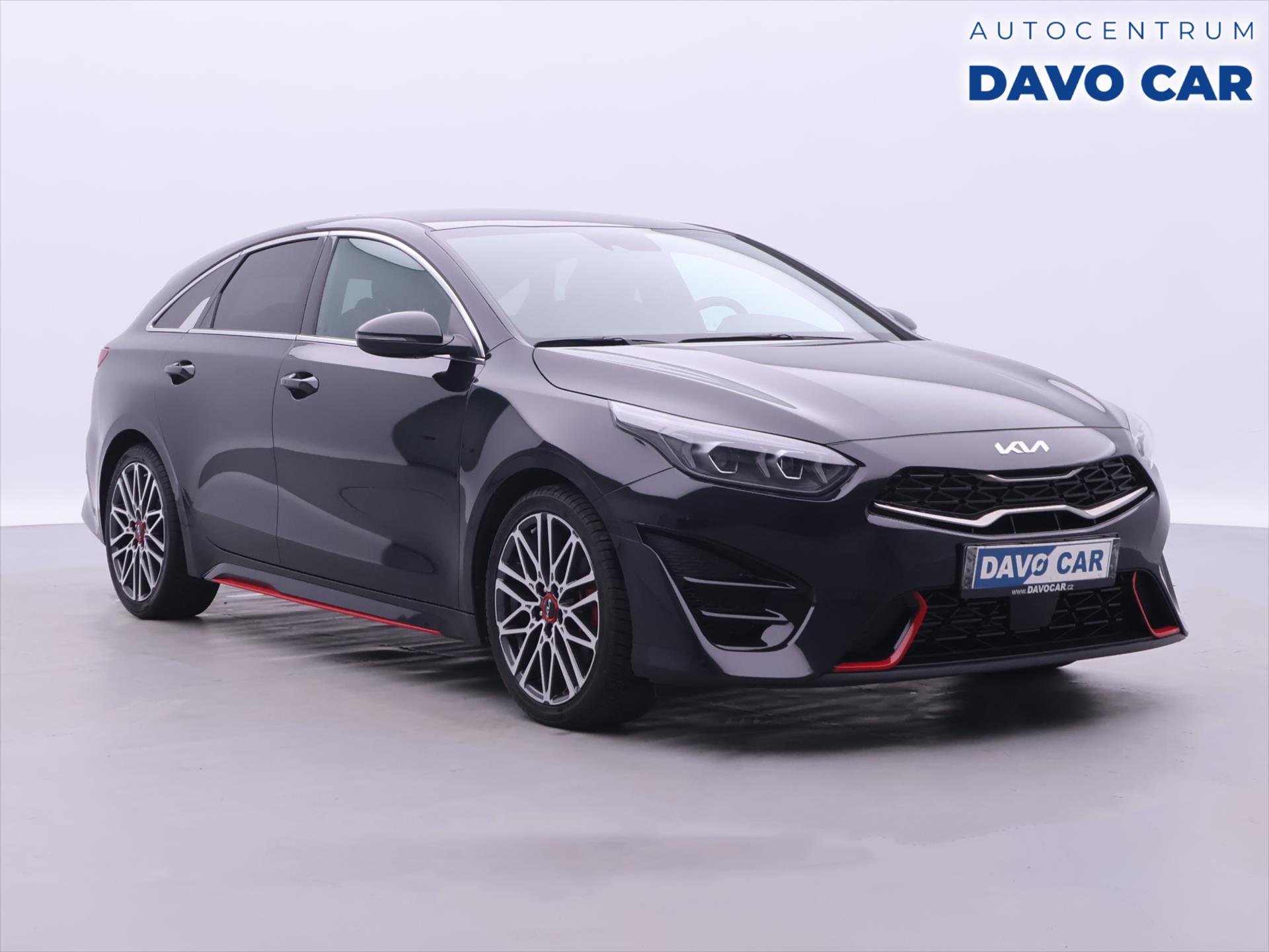 Kia ProCeed GT 1,6 T-GDI 150kW Aut. DPH CZ