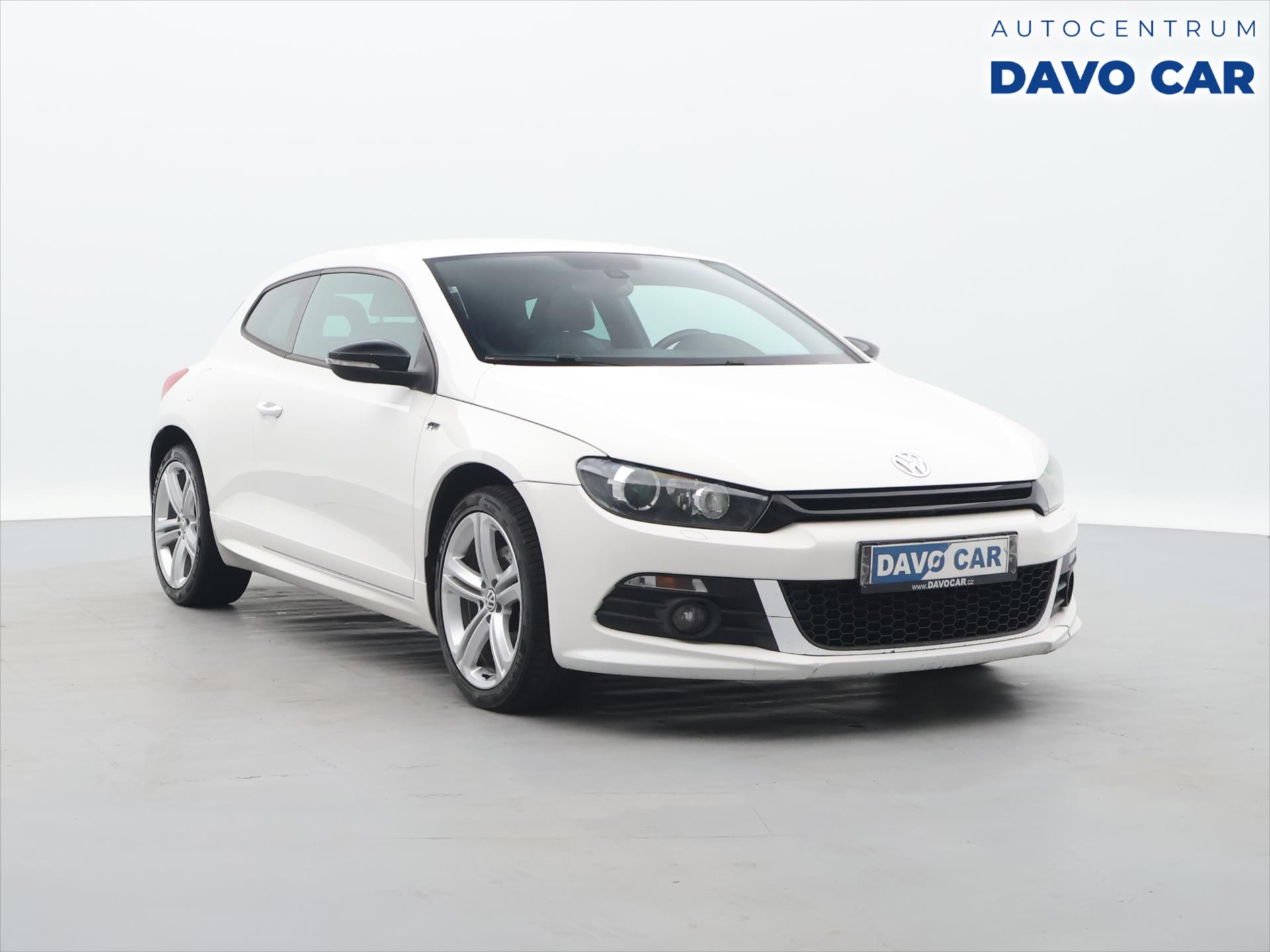 Volkswagen Scirocco 2,0 TSi 155 kW R-line bi-xenon