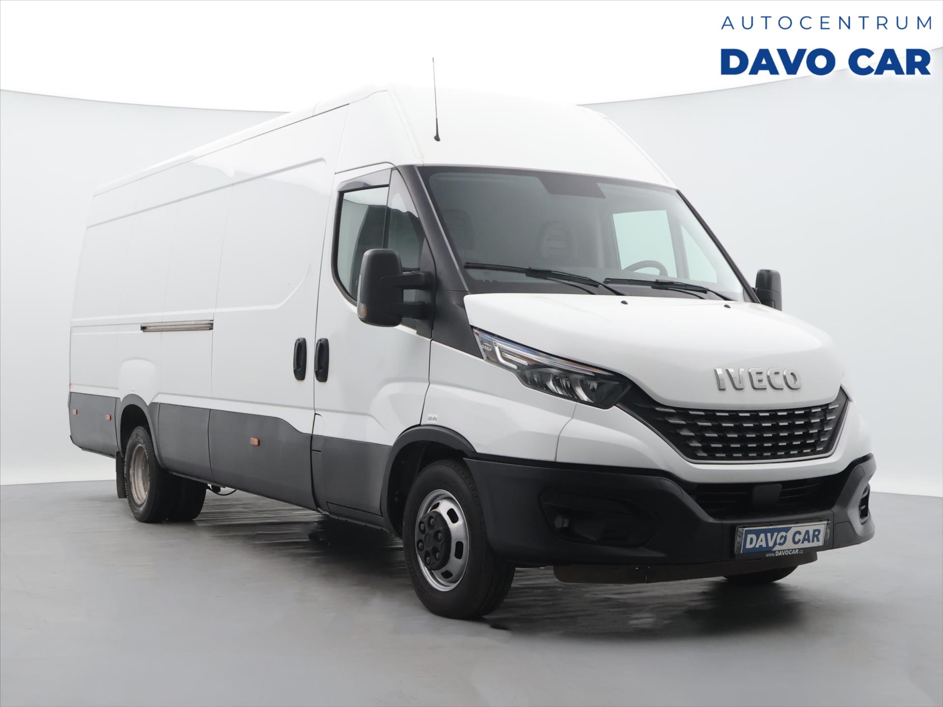 Iveco Daily 2,3 35C16 115kW L4H3 CZ DPH