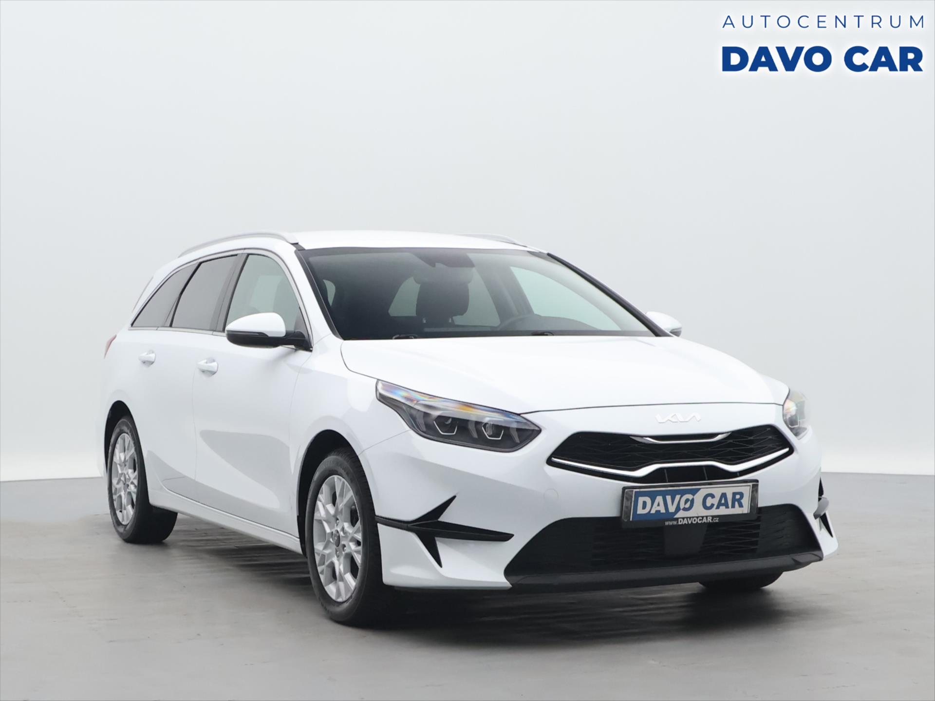 Kia Ceed 1,5 T-GDI 117kW DCT TOP DPH CZ
